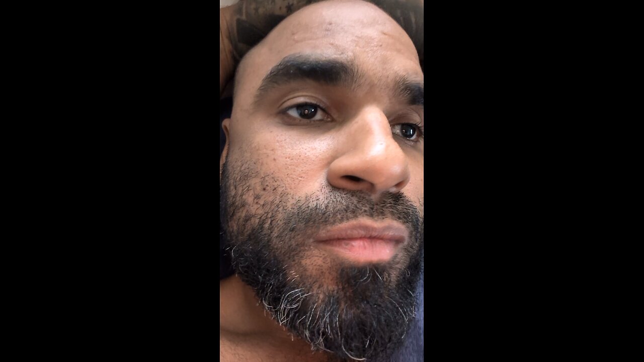 I'm not a traitor jealous p****.