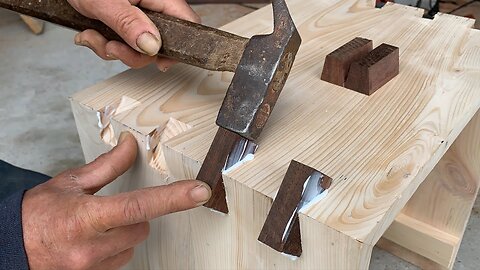 A Great Chair Made From Old Pallet || Amazing Creativity Woodworking Idea