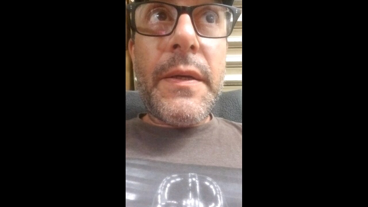 Lazy ass pig. I'm not doing shit until I'm compensated.