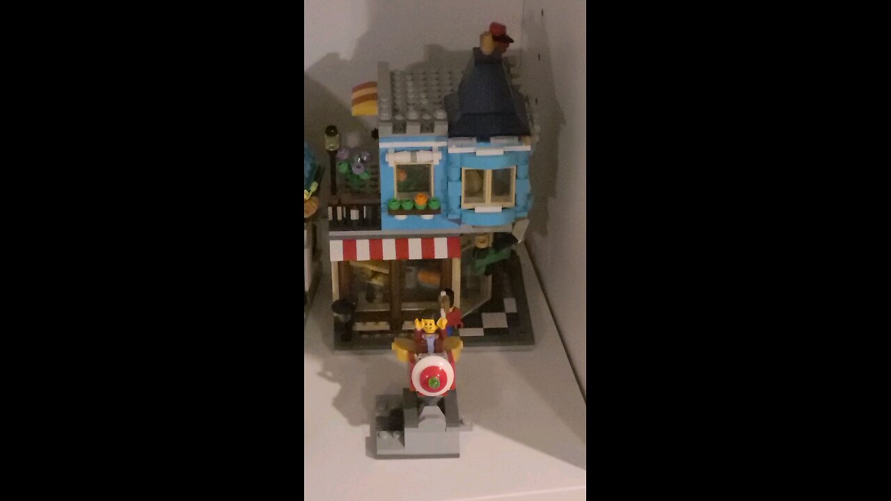 LEGO OF THE DAY! LEGO TOY STORE