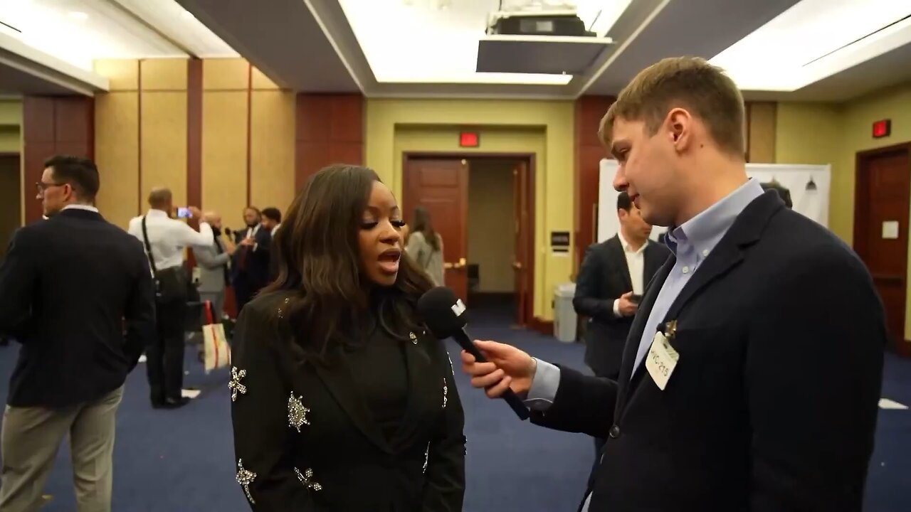 Jasmine Crockett explains why she and most black women are and will remain single. Do u agree?