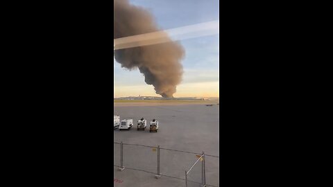 Louisville plane crash 😳🙏