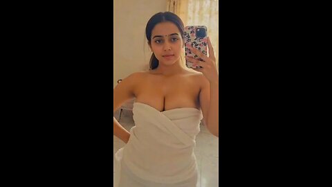 Ai - The girl turned into a mermaid. | Ai Videos | #rumblevideos #hotwoman #bhabhi #indiangirl