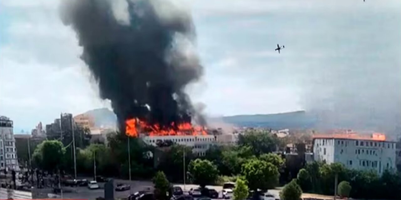 Drones target FSB residence used as Putin’s vacation spot in Crimea; _important guests_ were present