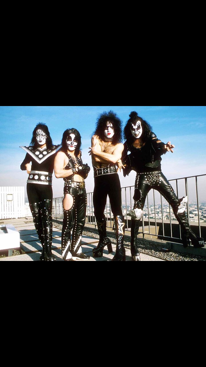 KISS VIDEO & BOOTLEG COMPILATION # 1. )