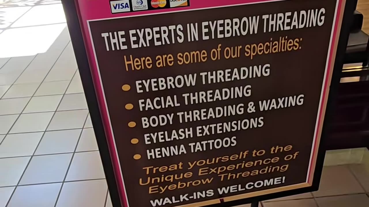 Nearly Empty Mall In Ohio