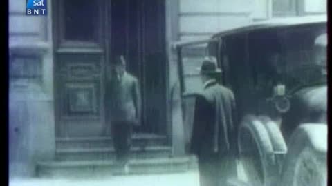 Векът на България - 1930 (2000)