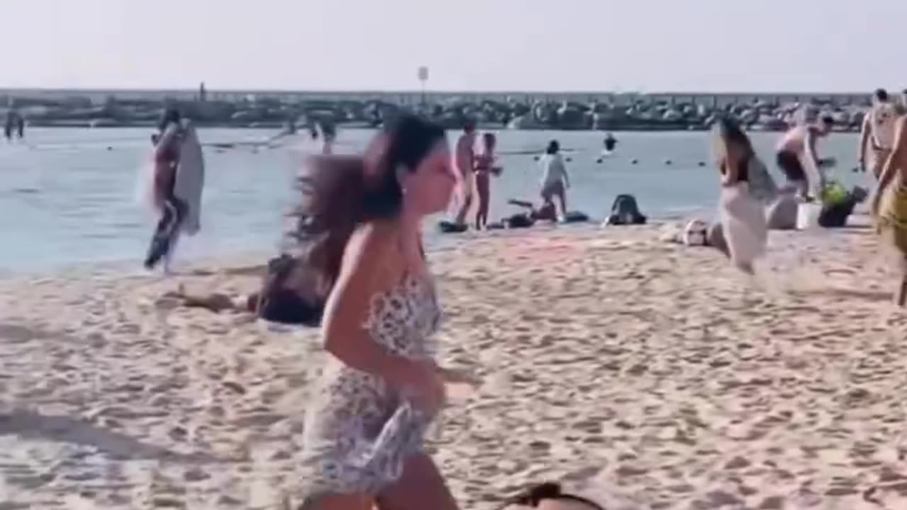 Run like the wind!! π΅πΈπ€ππ½