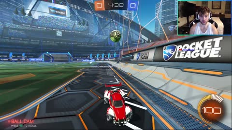 Grinding (Rocket League) with the Boys (Not Sus)