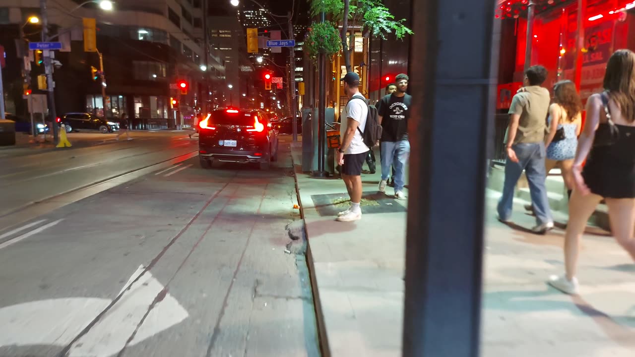 【4K】Toronto After Midnight Walk 🔥 Nightlife Canada 🇨🇦