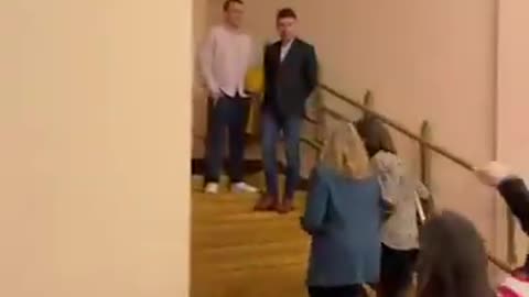 Przewodnicząca Rady Miasta E. Malinowska-Grupińska z PO uciekła przed lokatorami