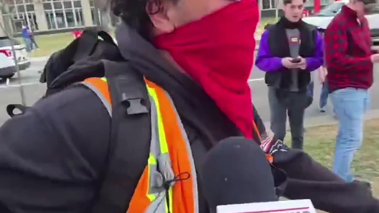 Open calls for vioIence against Trump at the AOC + Bernie rally in Denver