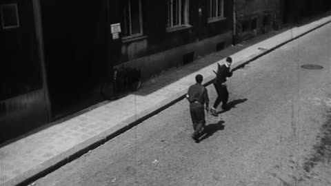 На Всеки Километър (1970) Филм 2 - Ден Втори