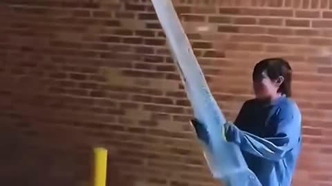 Do you like this way of breaking ice
