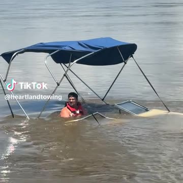 Do you think he's taking on water (via:@heartlandtowing)