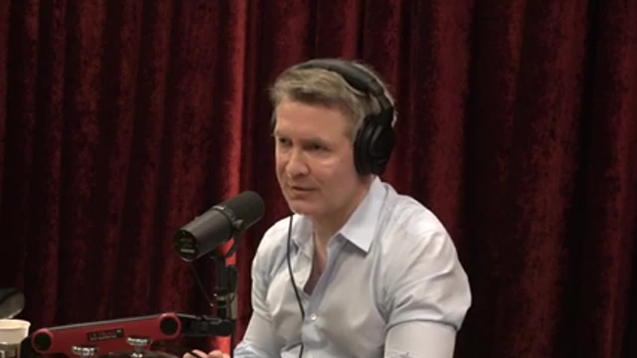 CHAOS OF MODERN POLITICS, CULTURE & LIBERTY- DAVE SMITH & DOUGLAS MURRAY WITH JOE ROGAN