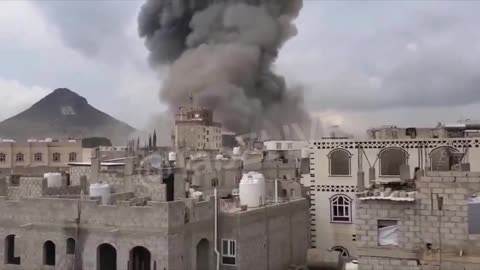 Israeli airstrikes hit Yemeni capital Sana'a