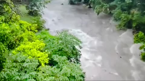Incredible 21 Minute Time Lapse of the Texas Flood
