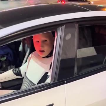 This is scary... Robot at the drive thru