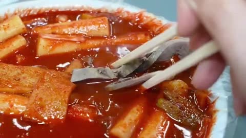 Korean street snacks greatly increase one's appetite