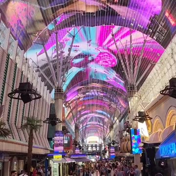 Fremont Street Experience Las Vegas 🤩