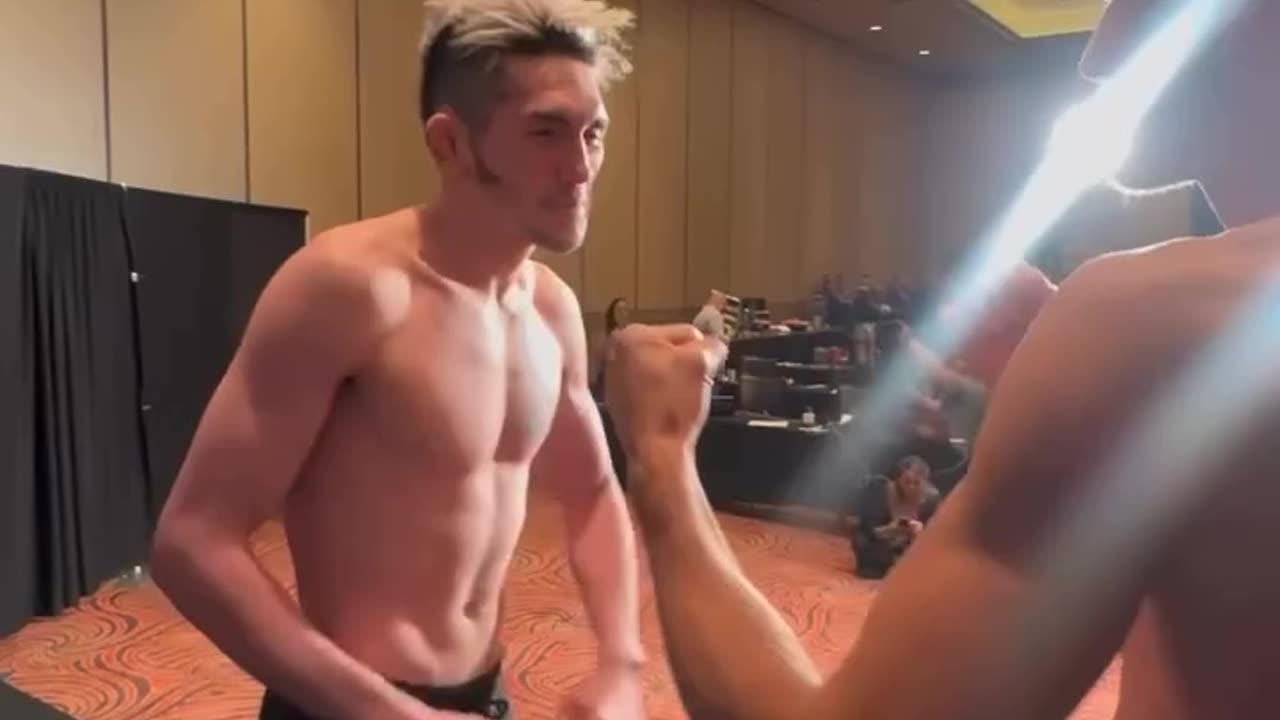 Julian Erosa vs. Melquizael Costa: UFC Vegas 106 Face-off