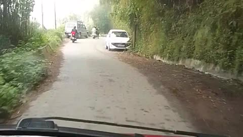 Driving in the roads of Darjeeling
