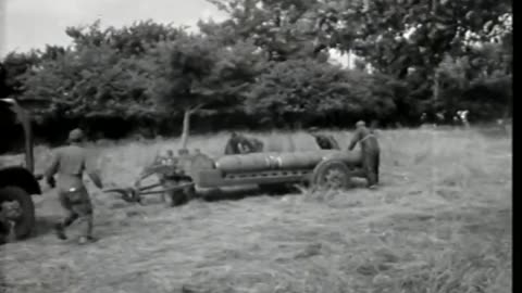 BOMBS FROM SHIP TO ... - BOMBS FROM SHIP TO PLANE, NORMANDY, FRANCE ; GERMAN PRISONER - 111-adc-1395