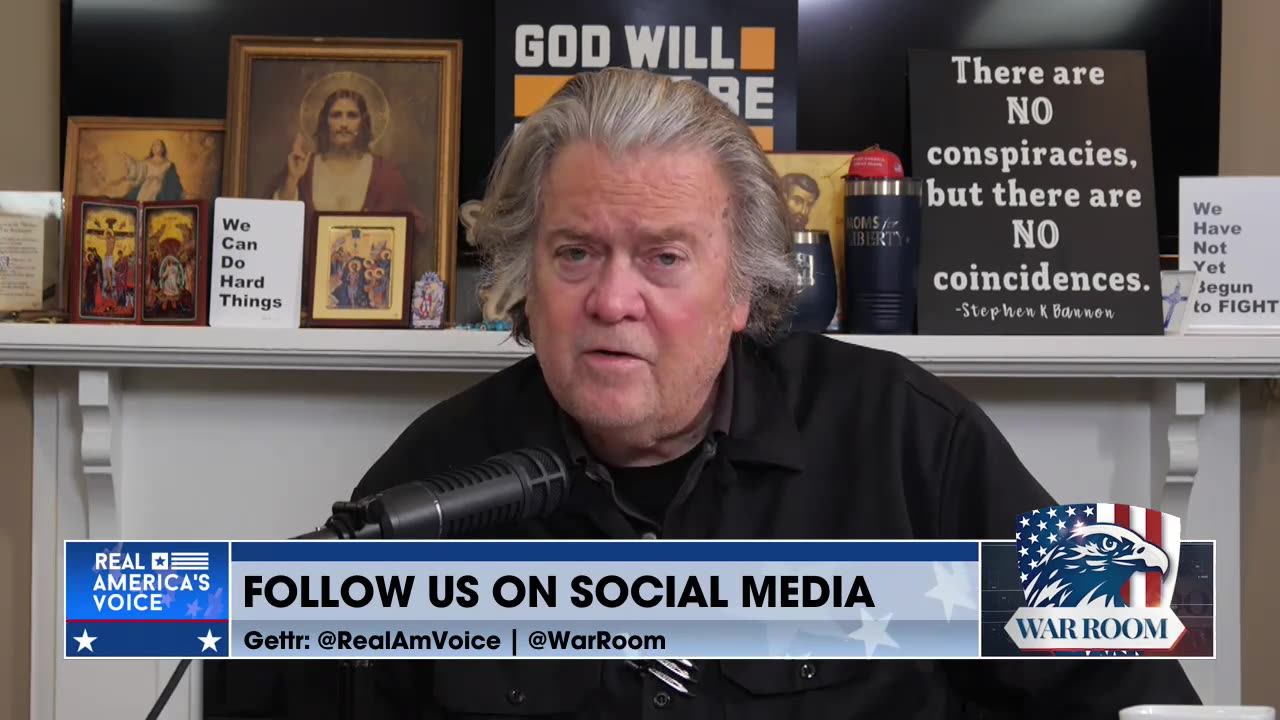 Steve Bannon: “I’m Not So Sure How You Divide The CIA Intelligence From Mossad.”