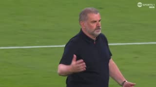 Ange Postecoglou consoles the Manchester United squad.