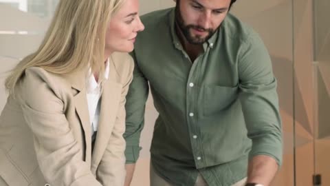 Stop Customer Churn: Use AI to See Who's Looking at Competitors