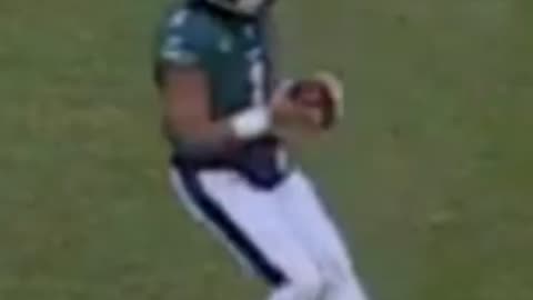 Eagles Dominate Raiders