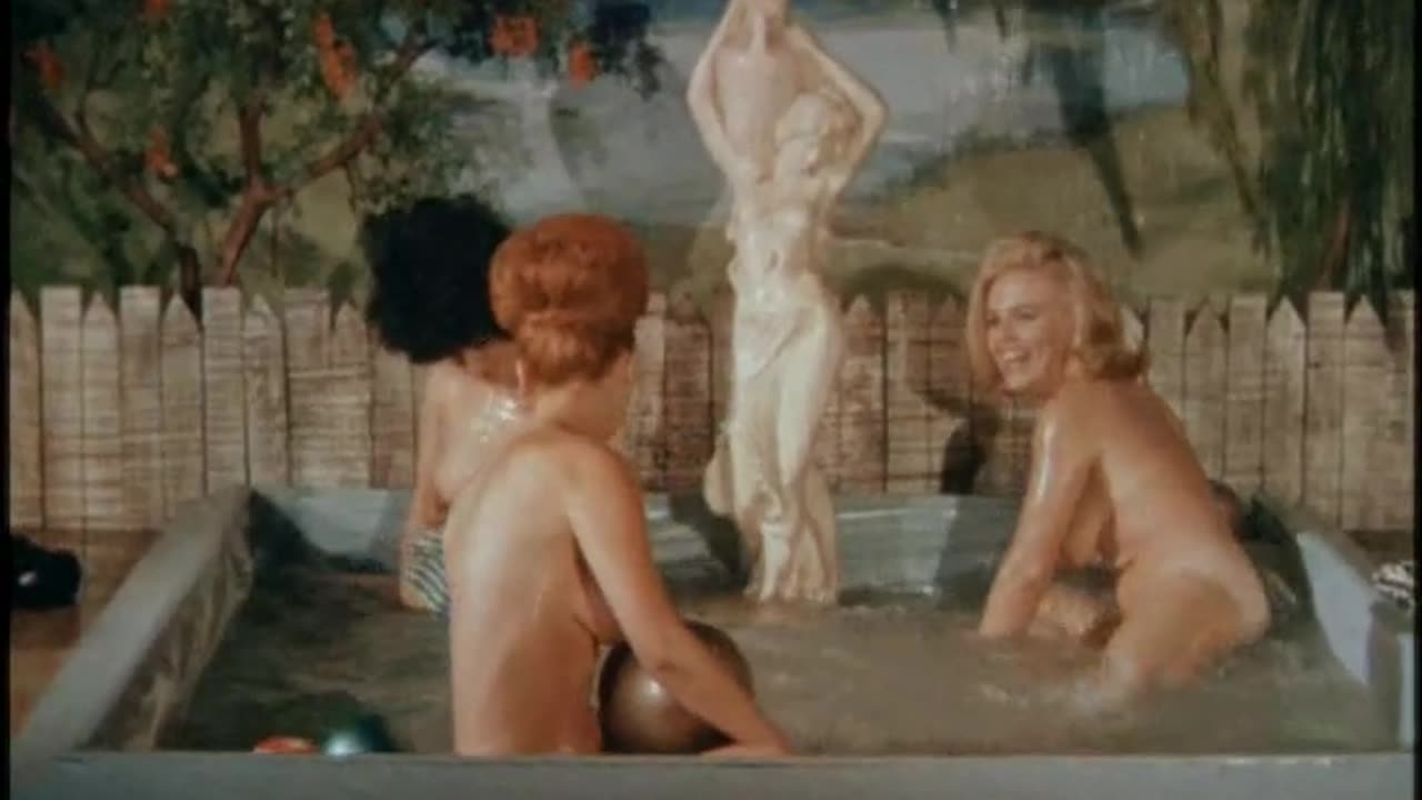 Kiss Me Quick! (1964)