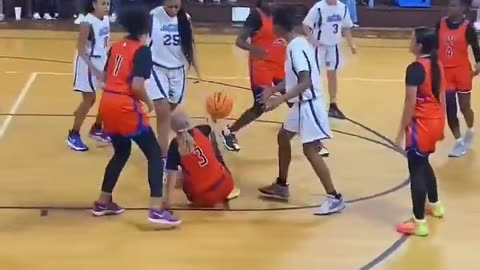 Lakeisha Be Snappin' Cuz Basketball Be Colonized By White Supremissee!
