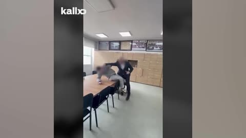 'Ndalu, ndalu', plas grushti mes mësuesit dhe nxënësit në Prishtinë