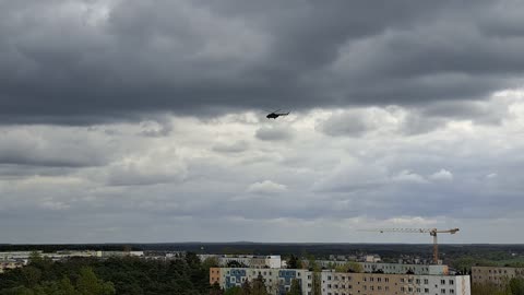 Wojskowy śmigłowiec MI-8