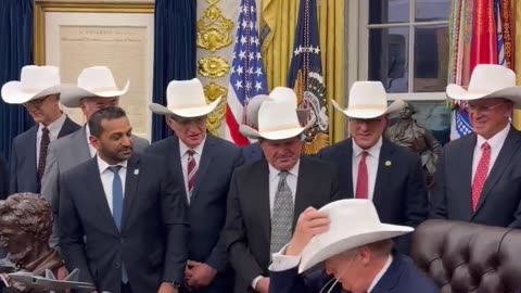 ICYMI: President Trump honors the 1980 "Miracle on Ice" U.S. Men's Hockey team! 🇺🇸🏒