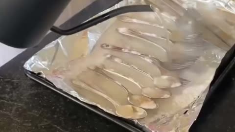 銀メッキの食器：なぜ使うのか、そしてどのように洗うのか
