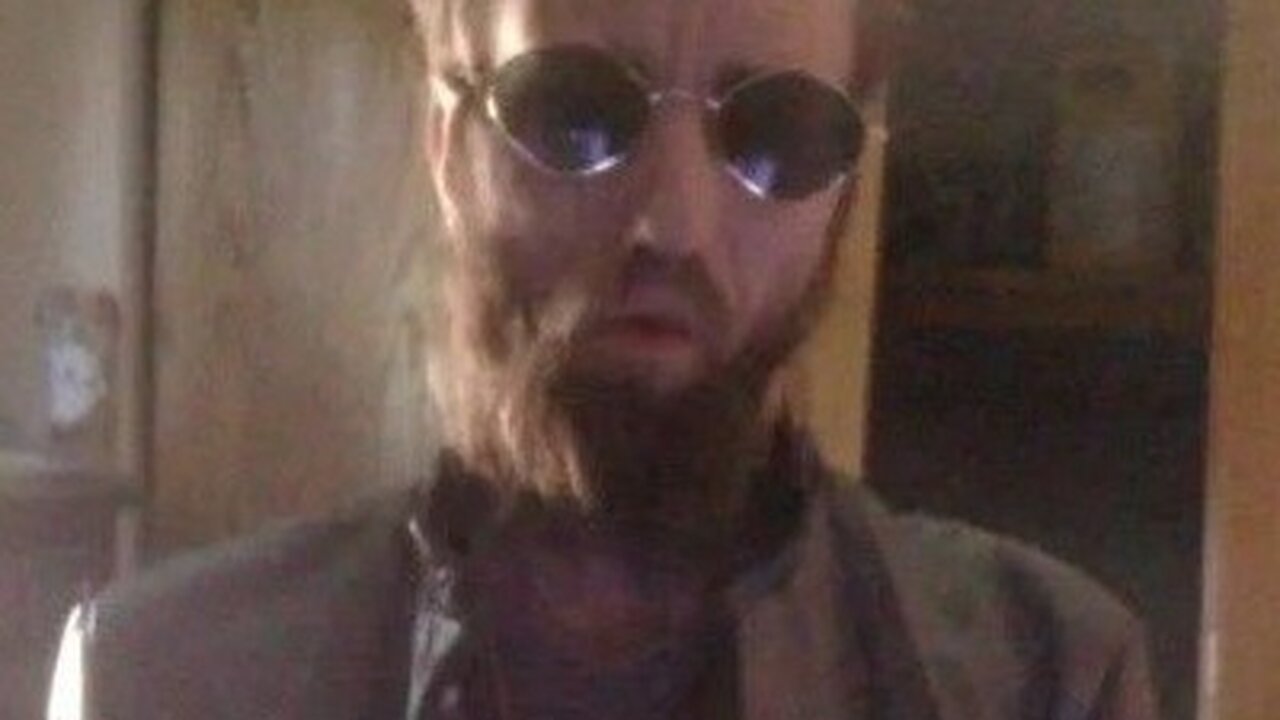 Cyraxx In Hiding, Very Scared. + Otaku and Larry, Sitting In A Tree.