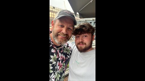 meeting a great friend in pattaya today please watch