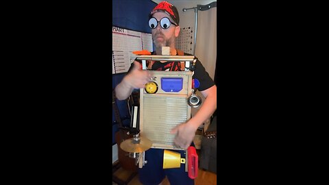 Googley eyed doohickey dabbler