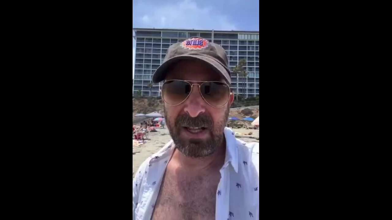 Liberal Man Has a Meltdown Over Seeing an American Flag at the Beach