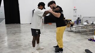 Nyjah Huston Teaches Adin Ross How To Skate!