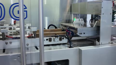 Minipress.ru Машина нанесения защитной голограммы для фармацевтики