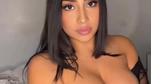 🍒 Sexy With Big Tiddies In Black 🔥💯