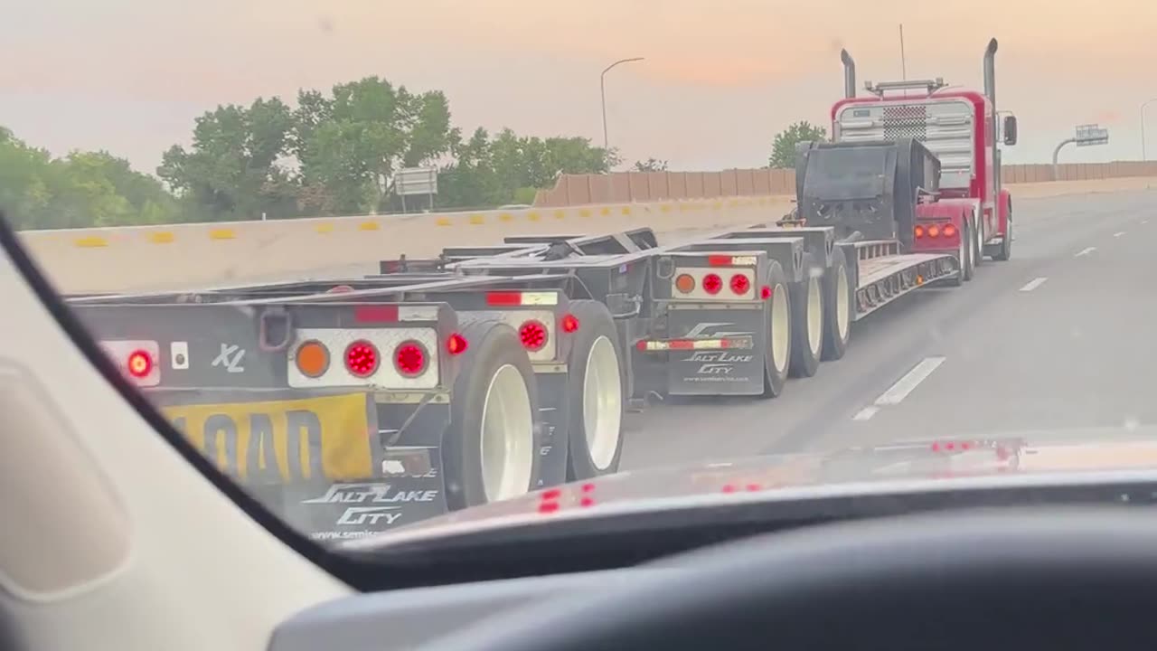 😂🚚 Oversized Load Will Make You Laugh! | FunFM