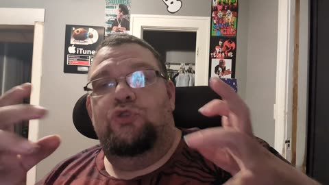 What 25 Days of Going Live Taught Me About Being an Independent Artist