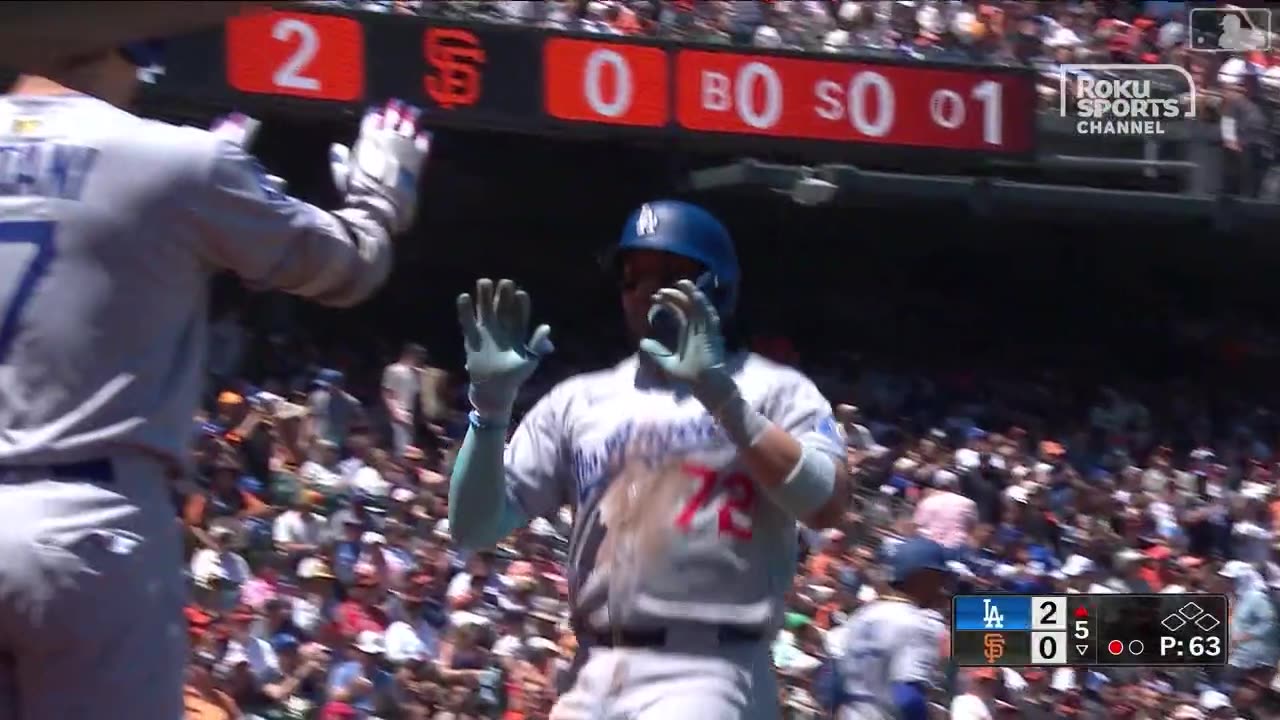 Miguel Rojas a uno de su registro del 2024