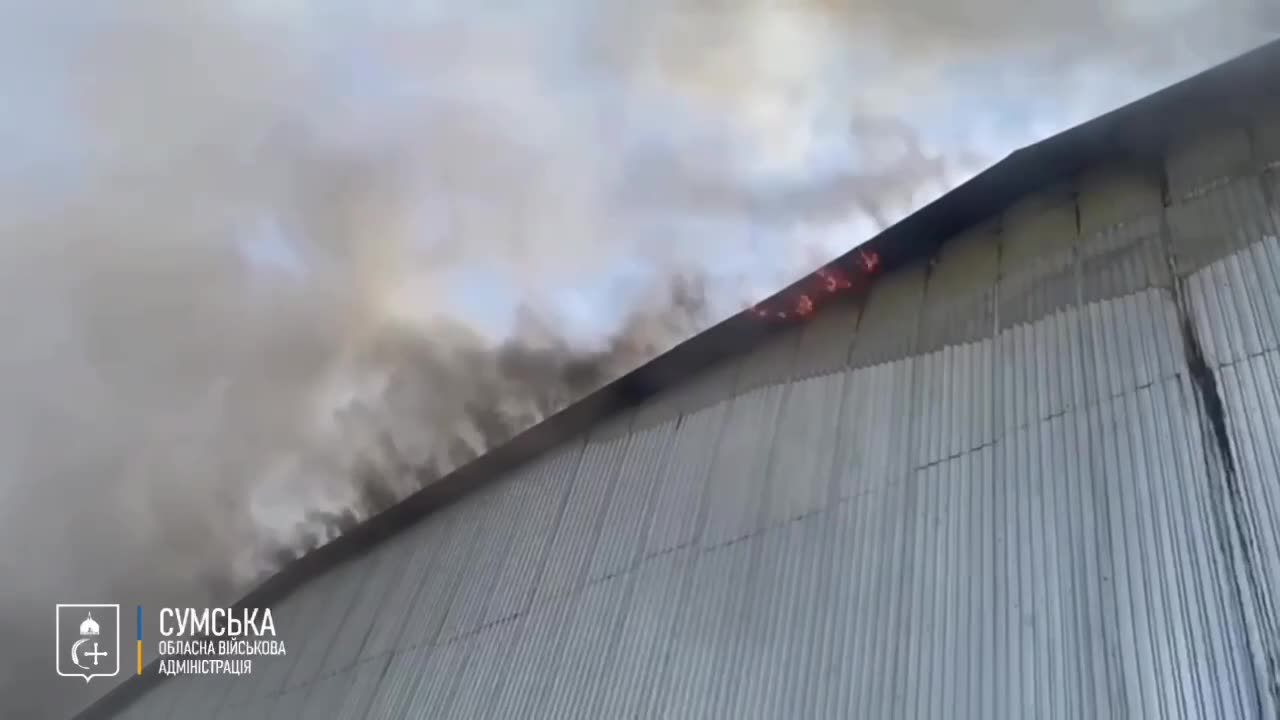 🤬 Russia attacked the civilian infrastructure of the Sumy community with Lancet,