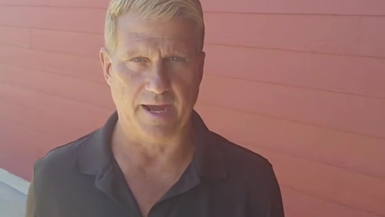 Citizen man destroys NASA 'space' propaganda using only common sense.